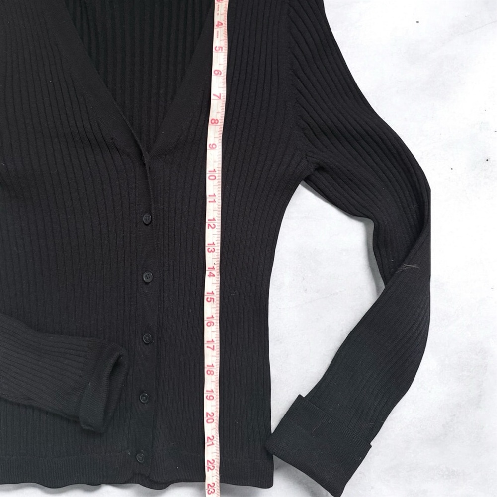 GAP size M Women's Black Ribbed Sweater - Picture 4 of 5